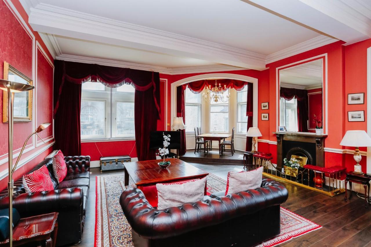 Royal Mile Mansions 14 Apartment Edinburgh Bagian luar foto