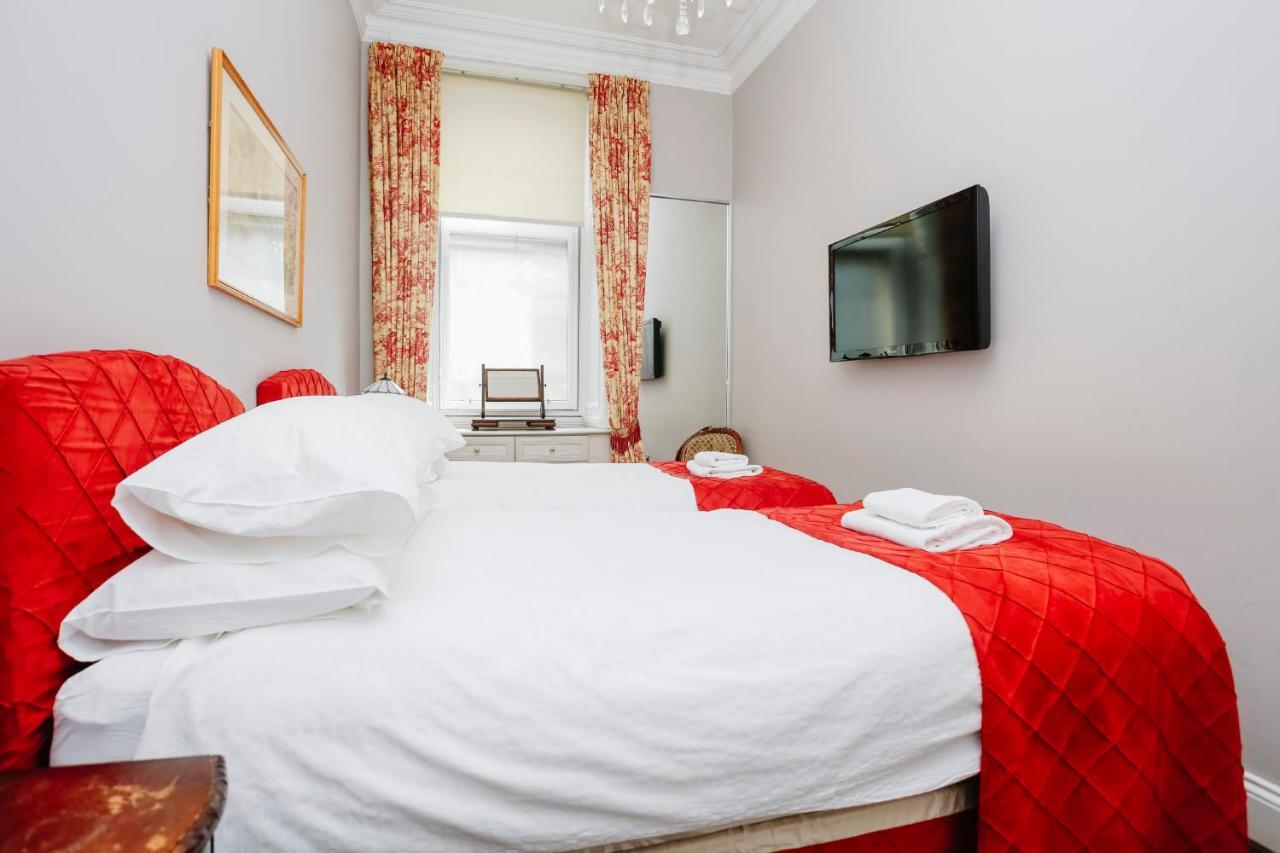 Royal Mile Mansions 14 Apartment Edinburgh Bagian luar foto