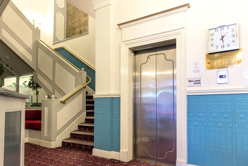 Royal Mile Mansions 14 Apartment Edinburgh Bagian luar foto
