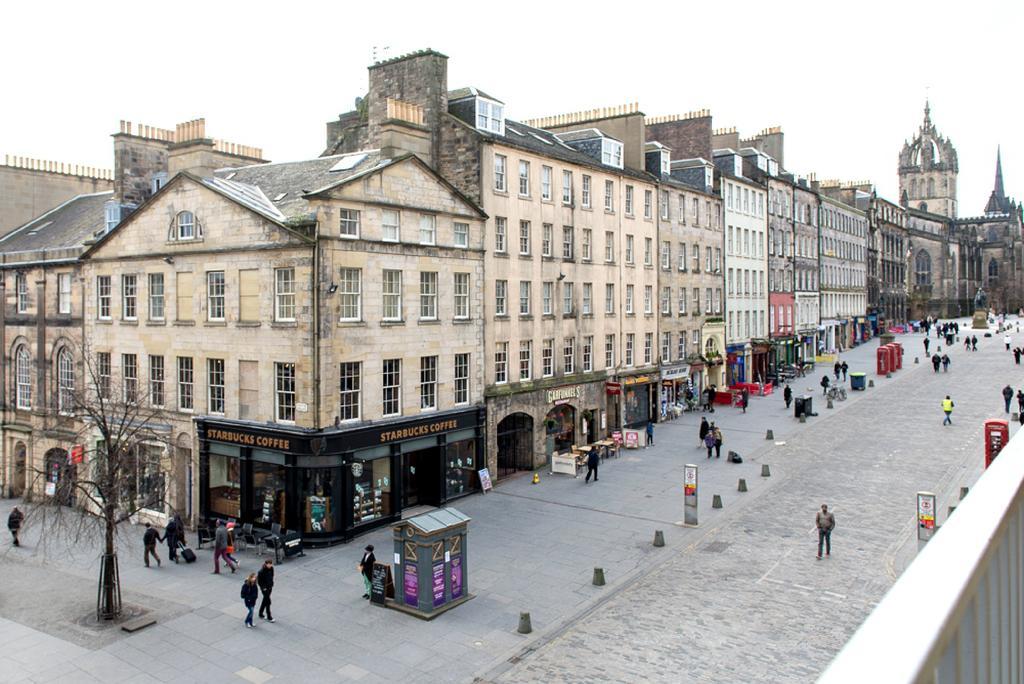 Royal Mile Mansions 14 Apartment Edinburgh Bagian luar foto